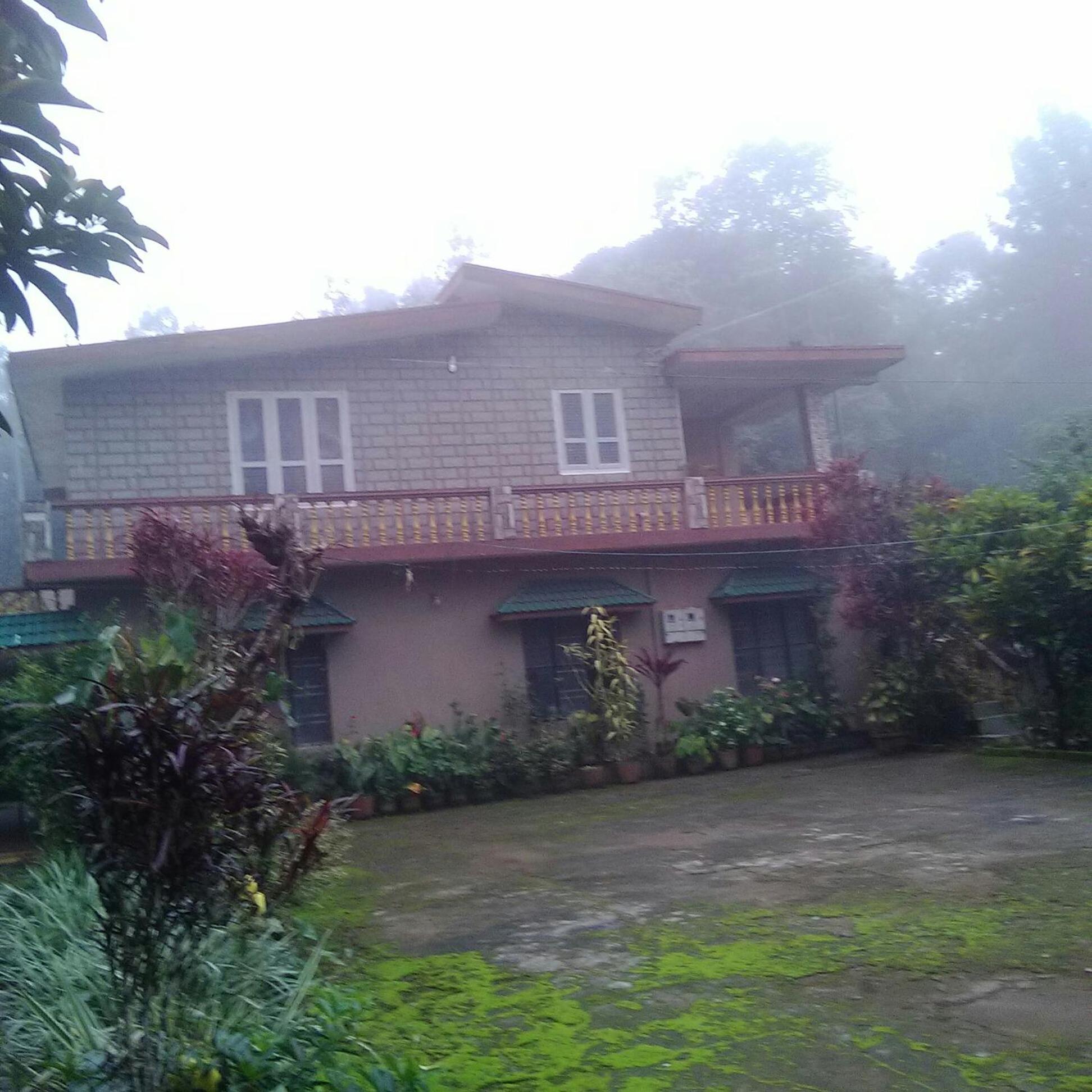 Hill Side Estate Appartement Madikeri Buitenkant foto